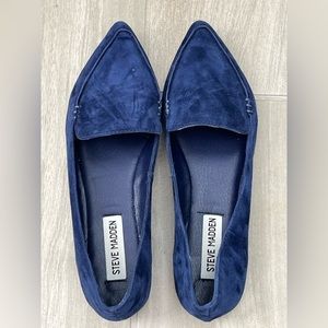 Steve Madden point toe flats
